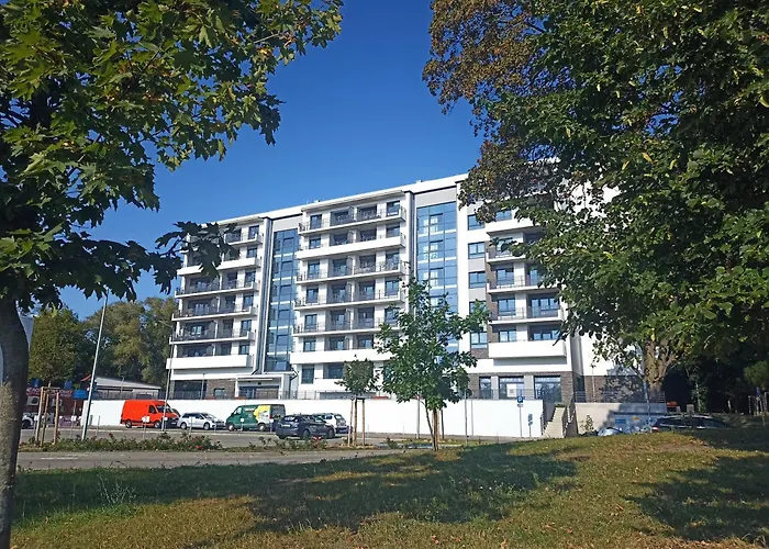 Boho Apartament - Garaz Lub Prywatny Parking, Blisko Szpitale, F-Ra Vat